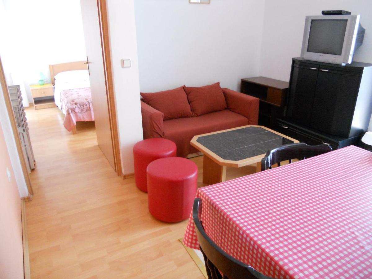 Apartments Violeta Betina  Exterior photo