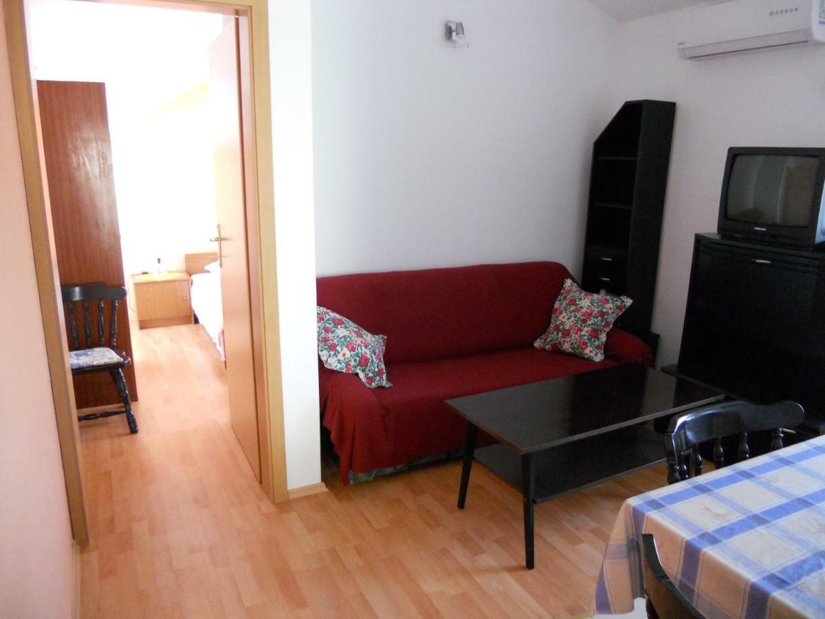 Apartments Violeta Betina  Exterior photo
